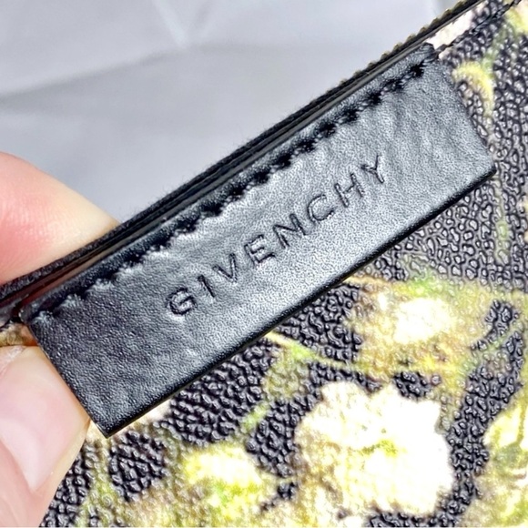 Givenchy Antigona Small Floral Pouch - Picture 5 of 7